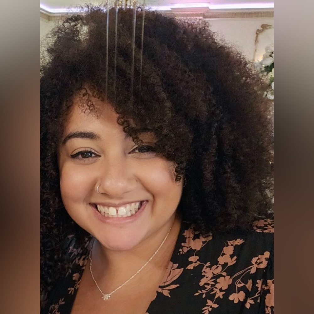 Meet your Posher, Kelsy